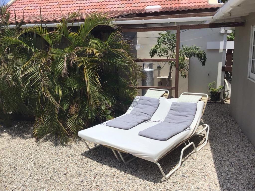 Casa Chiquito Villa Savaneta Exteriör bild